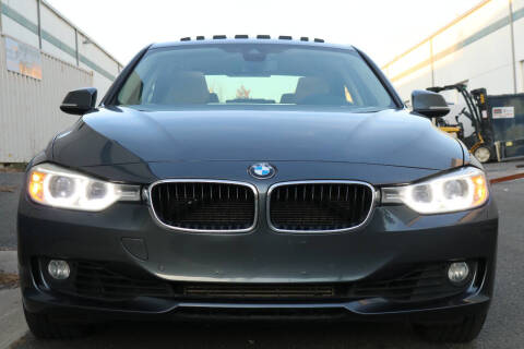 2013 BMW 3 Series 335i