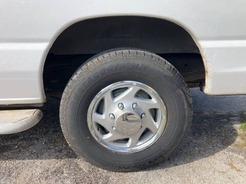 2013 Ford E-Series E-250