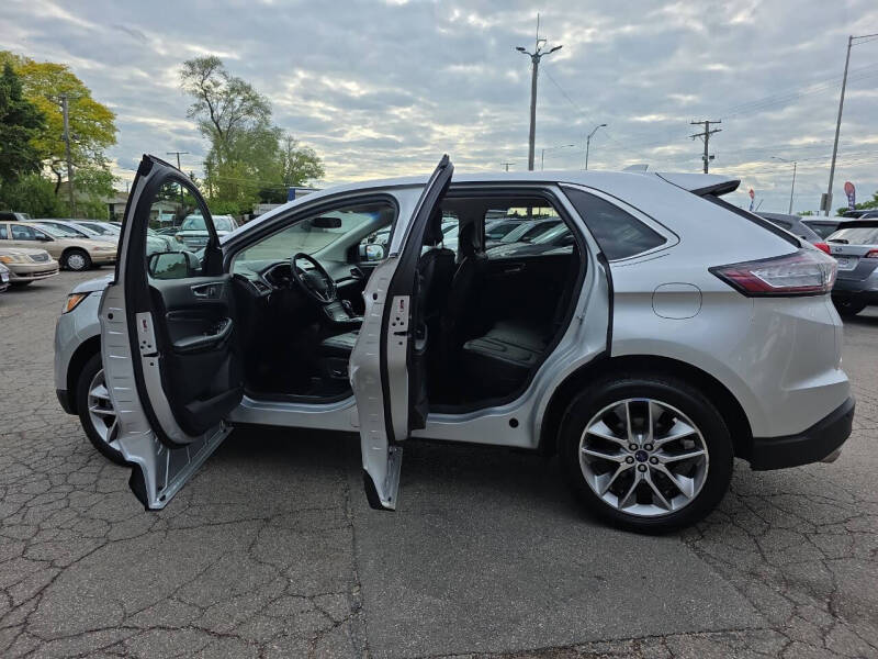 2017 Ford Edge Titanium