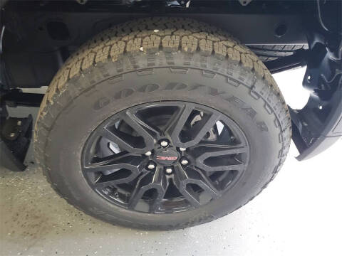 2026 GMC Sierra 1500 Elevation Standard