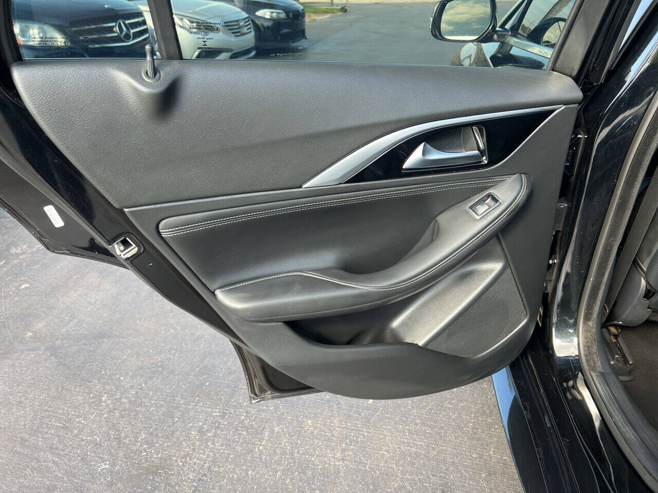 2018 Infiniti QX30  - $16,900