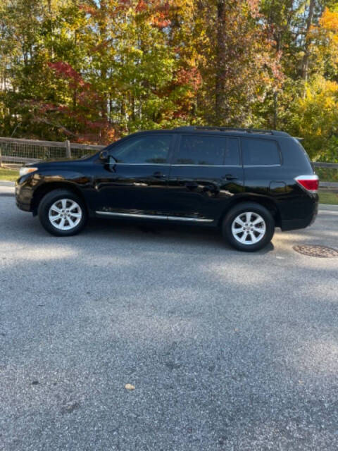 2012 Toyota Highlander for sale at SJ Auto Sales GA LLC in Winder, GA