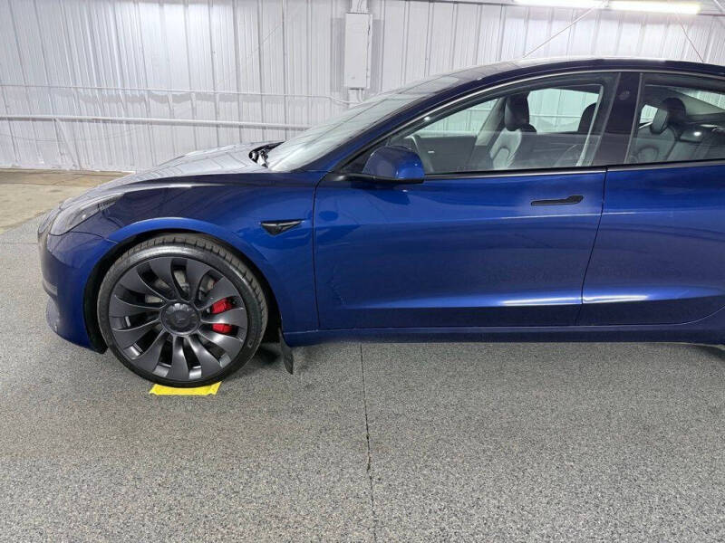 2023 Tesla Model 3 Performance