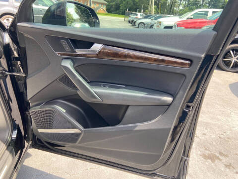 2018 Audi Q5 2.0T quattro Premium Plus