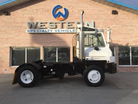 2011 Capacity TJ5000 Yard Spotter