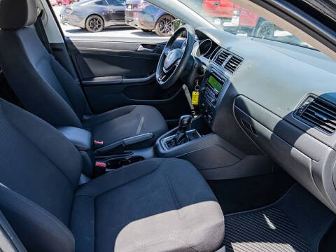 2015 Volkswagen Jetta