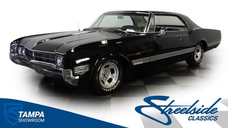 1966 Oldsmobile Starfire