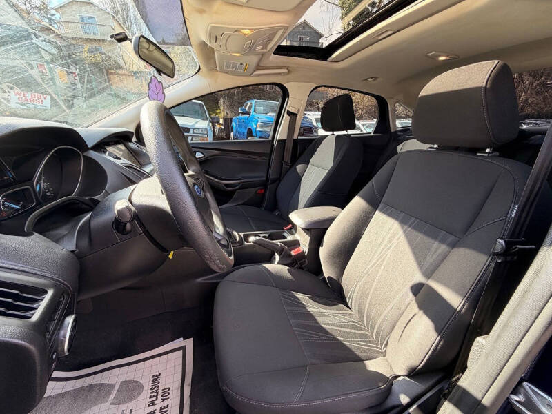 2017 Ford Focus SEL