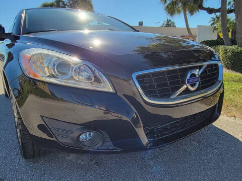 2011 Volvo C70 T5