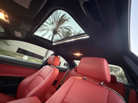 2012 BMW 3 Series 328i