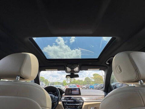 2019 BMW 5 Series 540i