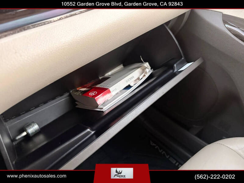 2016 Toyota Sienna