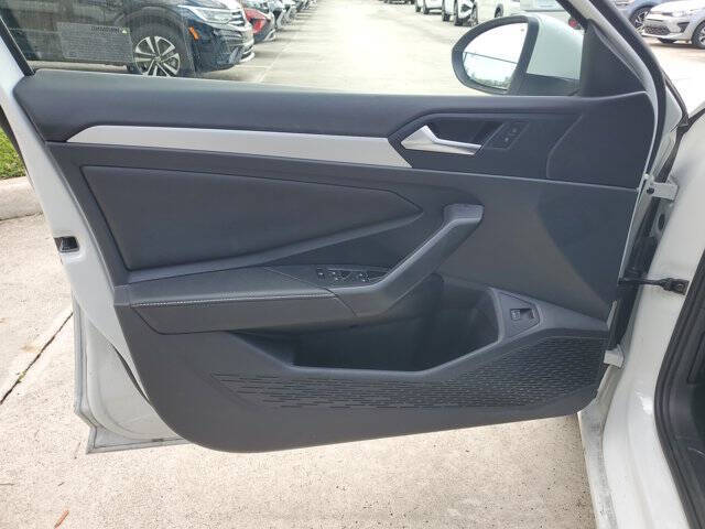 2025 Volkswagen Jetta S