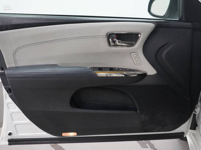 2013 Toyota Avalon Hybrid Limited