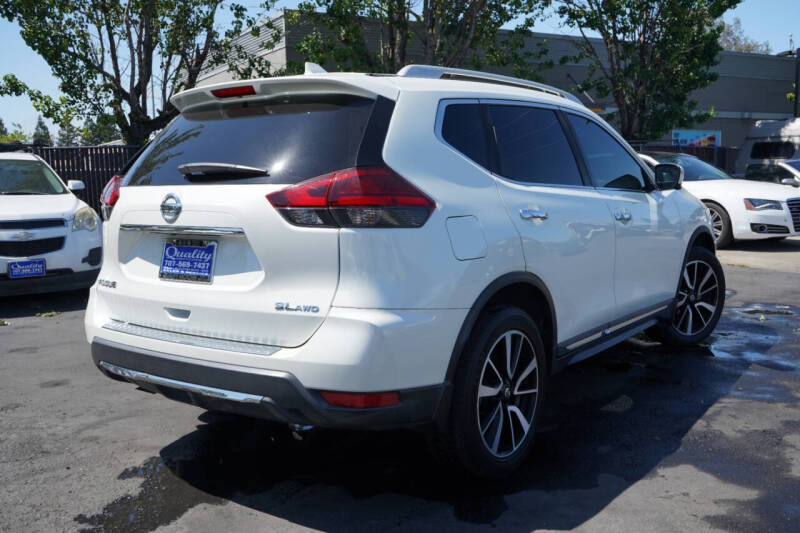 2017 Nissan Rogue