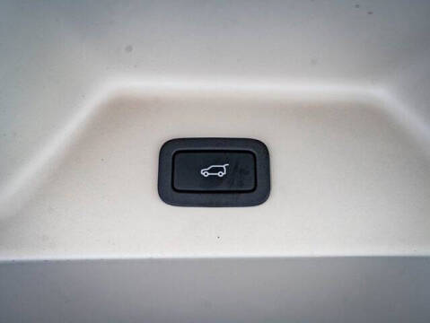 2021 Land Rover Range Rover P525 HSE Westminster Edition