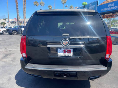 2013 Cadillac Escalade ESV Premium