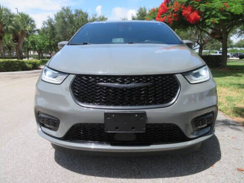 2021 Chrysler Pacifica Touring