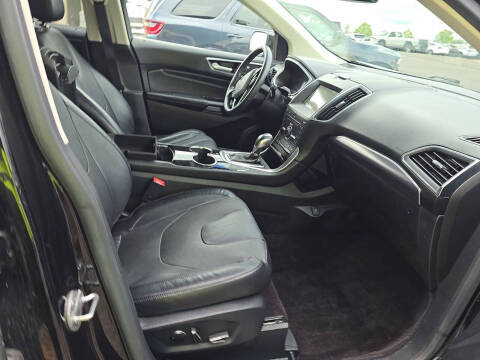 2016 Ford Edge Titanium
