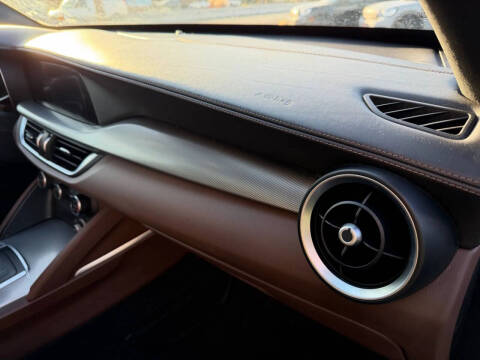 2019 Alfa Romeo Stelvio