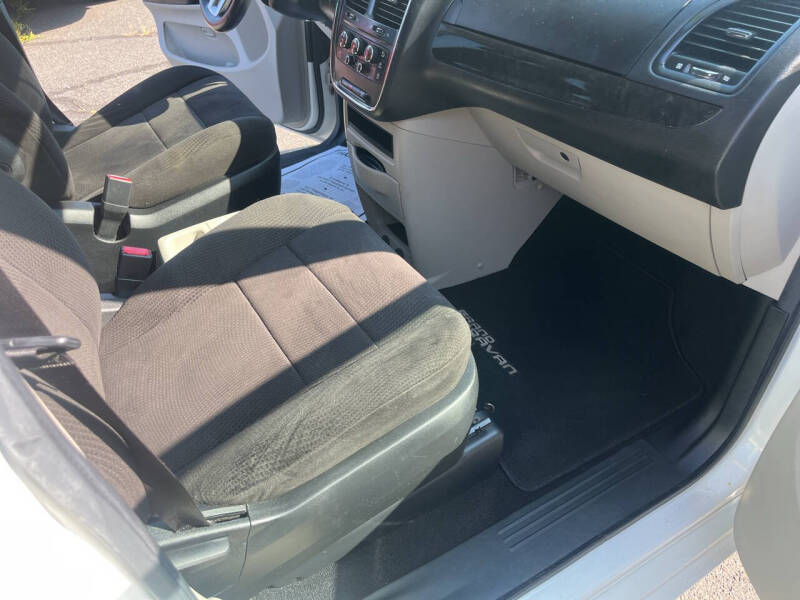 2013 Dodge Grand Caravan SE