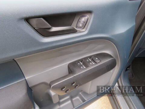 2022 Ford Maverick XL