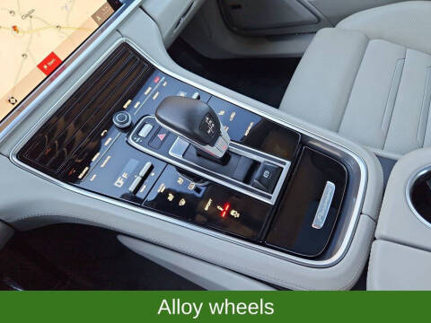 2018 Porsche Panamera