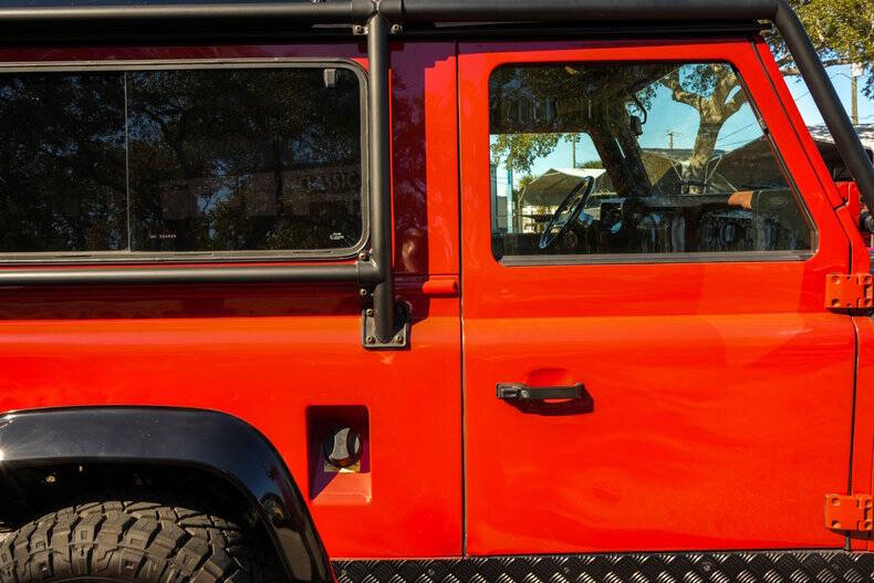 1991 Land Rover Defender