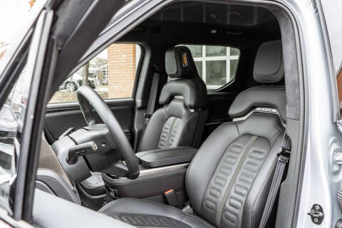 2023 Rivian R1T Adventure