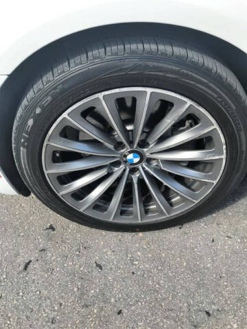 2011 BMW 7 Series 740i