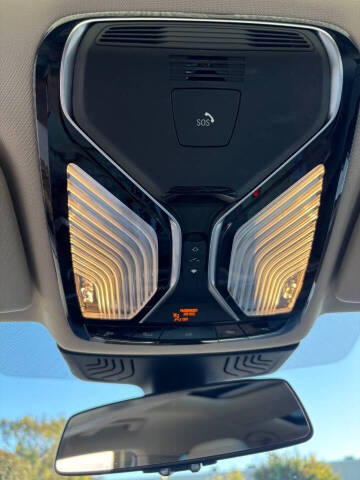 2017 BMW 7 Series 740i