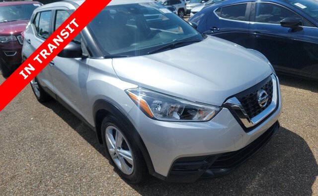 2020 Nissan Kicks S