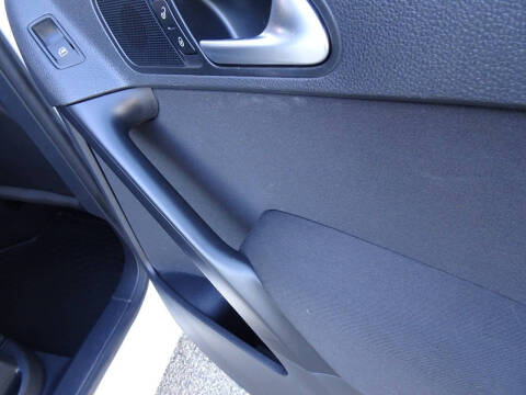 2013 Volkswagen Tiguan S 4Motion