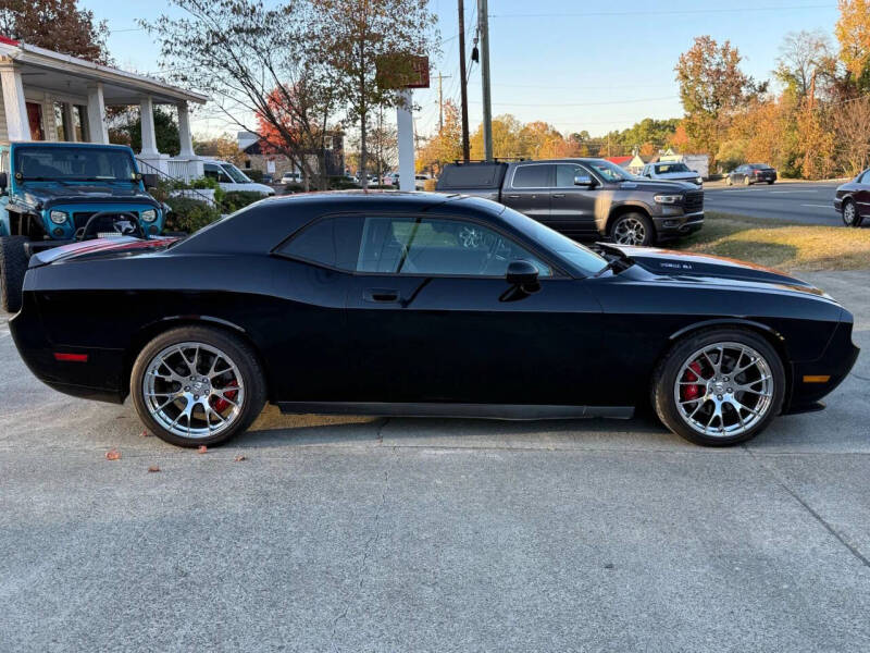 2009 Dodge Challenger SRT8