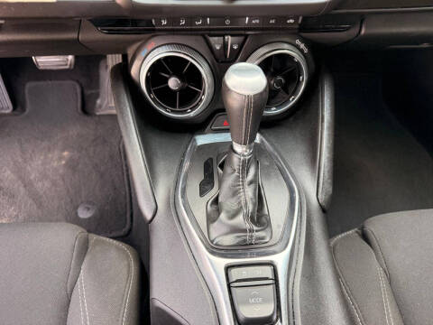 2021 Chevrolet Camaro LT1