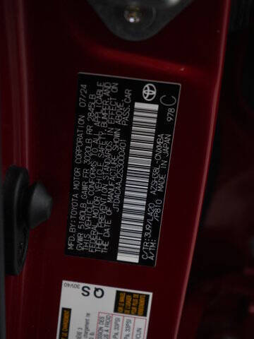 2025 Toyota Crown Signia XLE