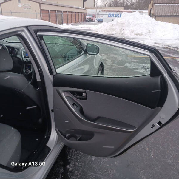 2012 Hyundai Elantra GLS