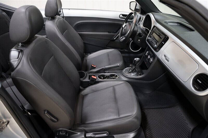 2013 Volkswagen Beetle Convertible
