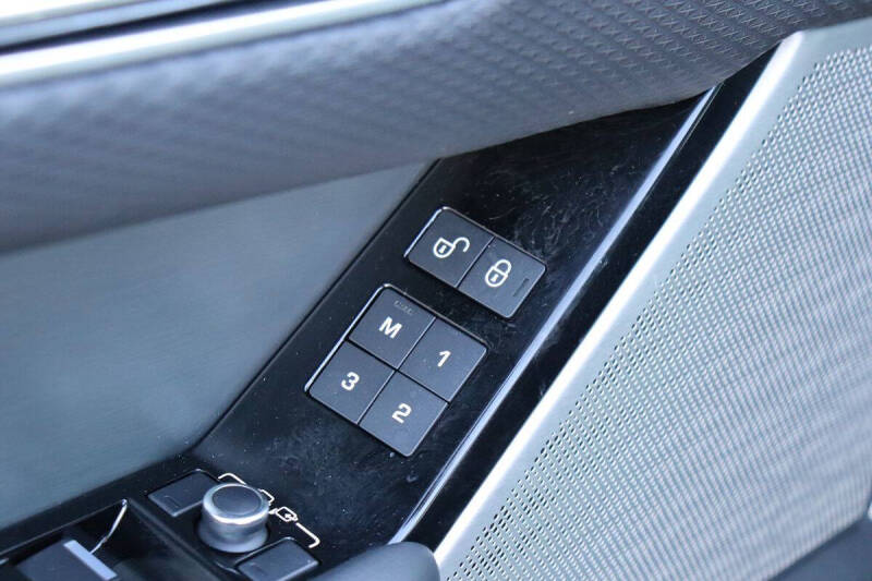 2018 Land Rover Range Rover Velar P380 R-Dynamic SE