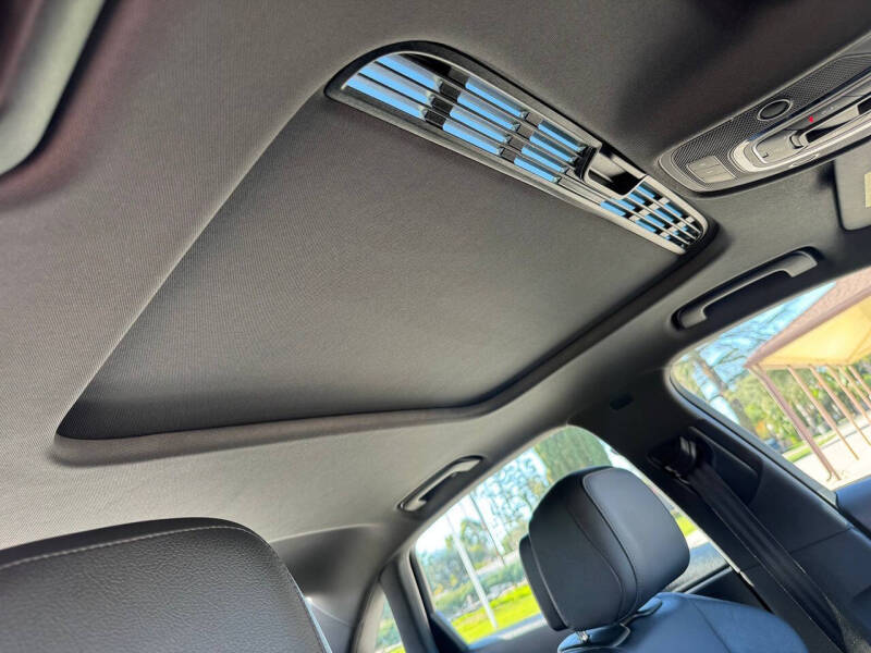 2017 Audi A4 2.0T quattro Premium Plus