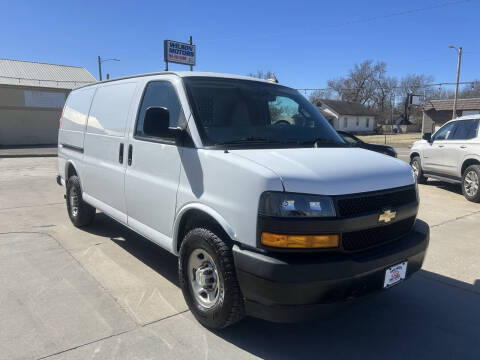 2022 Chevrolet Express 2500