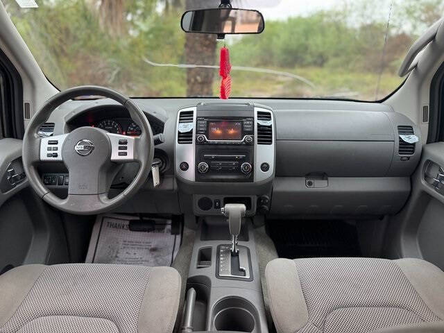 2017 Nissan Frontier SV