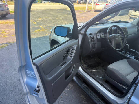 2007 Ford Escape XLS