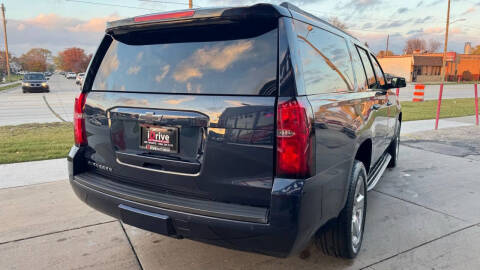 2019 Chevrolet Suburban LT