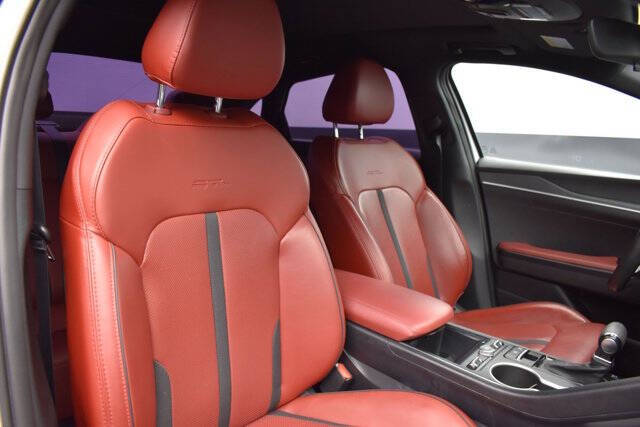 2023 Kia K5