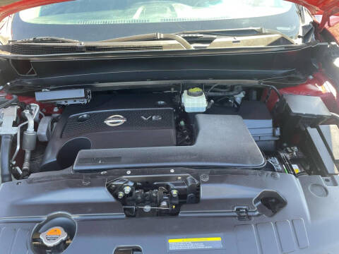 2016 Nissan Pathfinder S