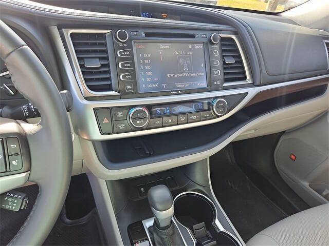 2015 Toyota Highlander Limited