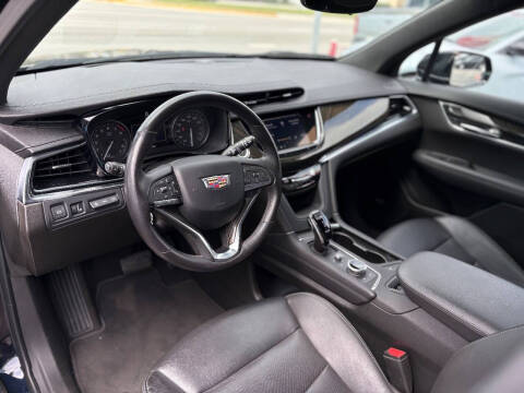 2022 Cadillac XT6 Premium Luxury