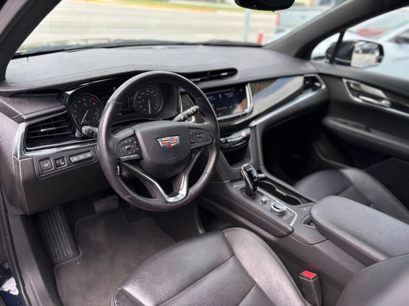 2022 Cadillac XT6 Premium Luxury