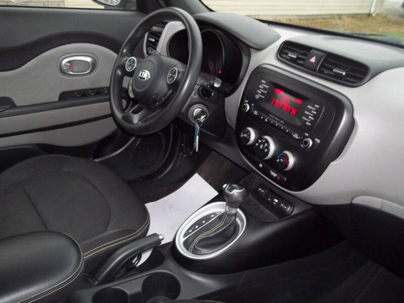 2015 Kia Soul +